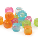 SET 18 CUBETTI GHIACCIO SINTETICO CM.2X2